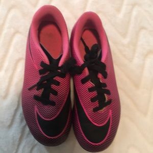 Soccer shoes size 12